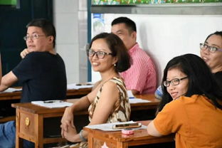 一名優秀的教師需要注意哪些禮儀 重慶誠善中學教師禮儀培訓受贊