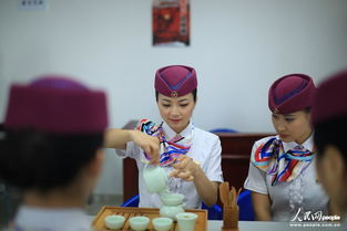 動(dòng)妹是怎樣煉成的 直擊重慶禮儀訓(xùn)練現(xiàn)場